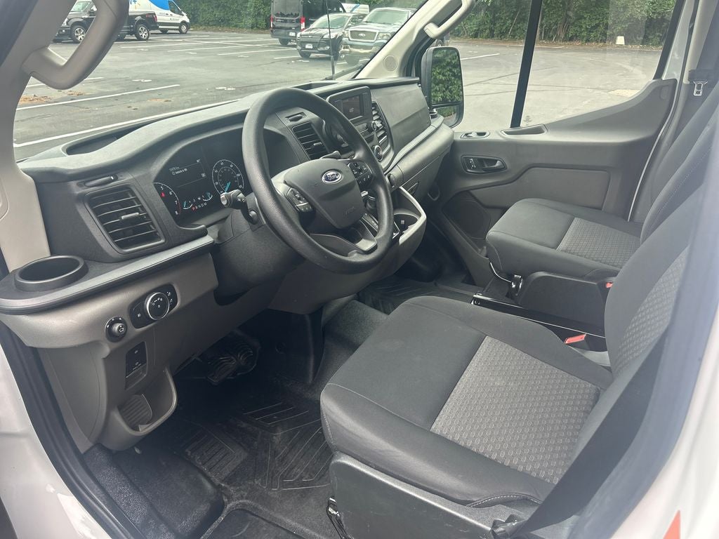 2025 Ford Transit-250 Base