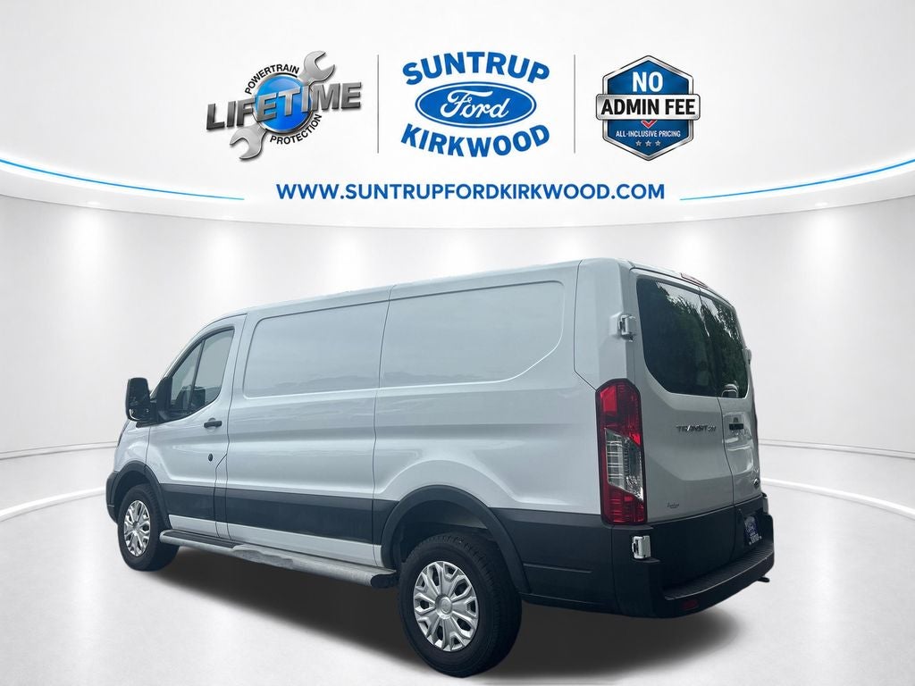 2025 Ford Transit-250 Base