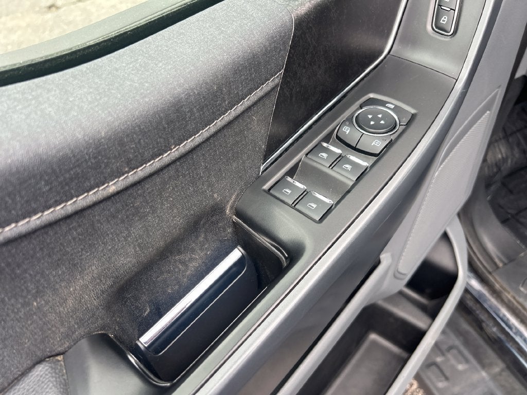 2024 Ford F-150 Lightning XLT