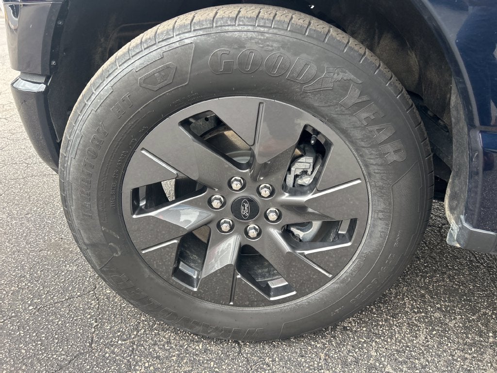 2024 Ford F-150 Lightning XLT
