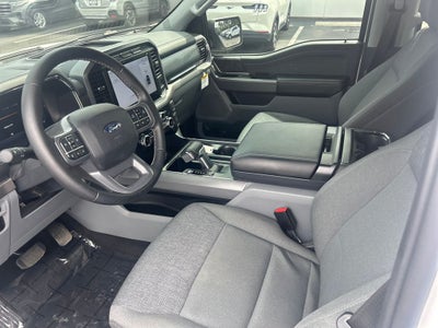 2024 Ford F-150 Lightning XLT
