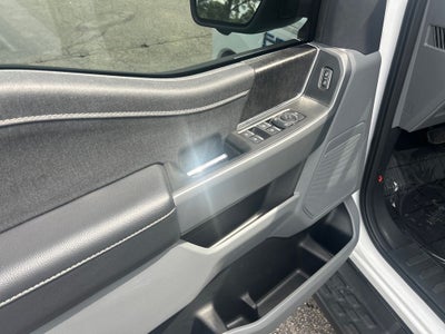 2024 Ford F-150 Lightning XLT