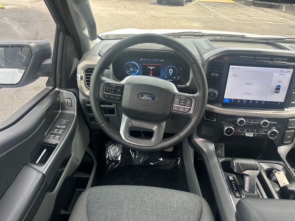 2024 Ford F-150 Lightning XLT