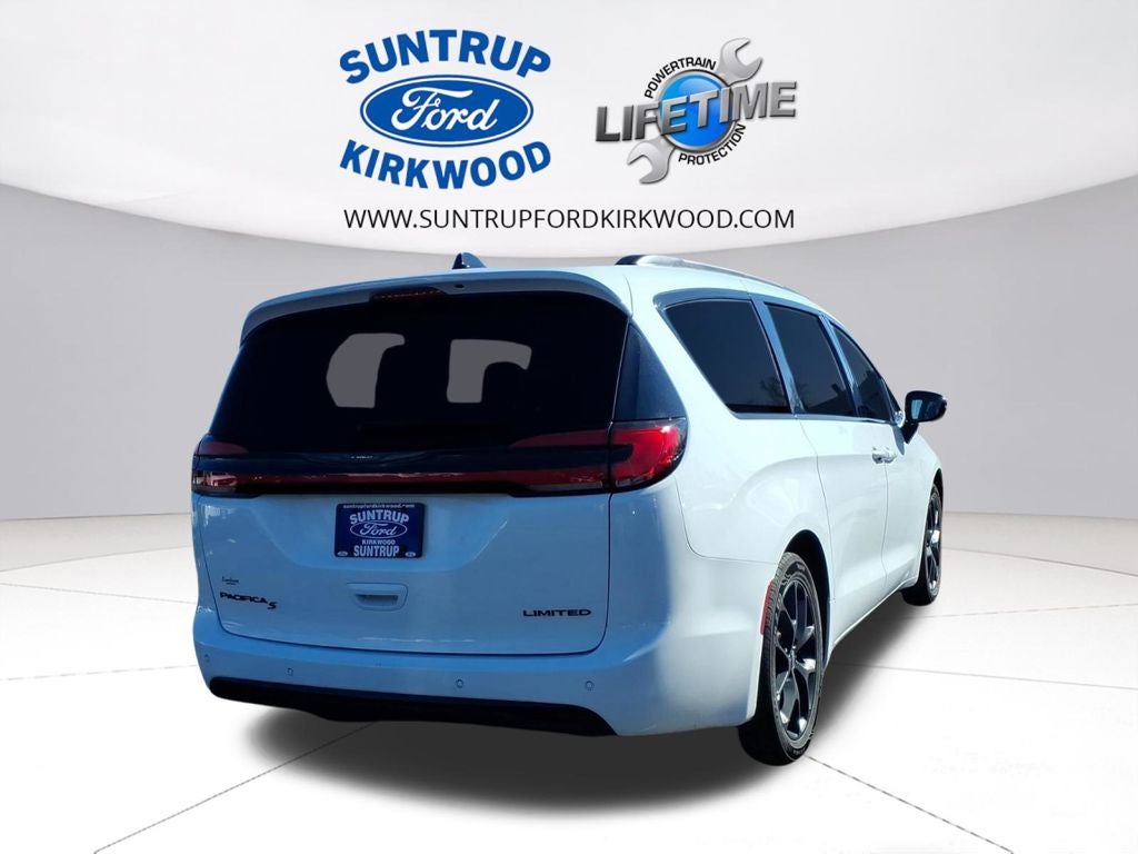 2025 Chrysler Pacifica Limited