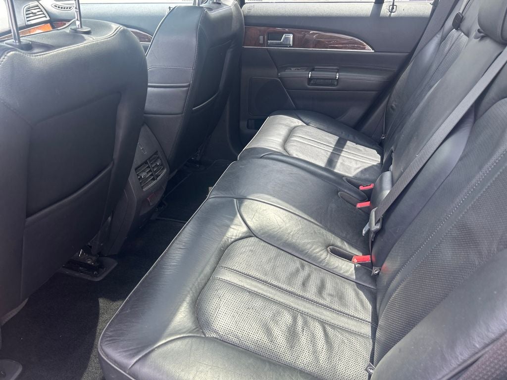 2015 Lincoln MKX Base