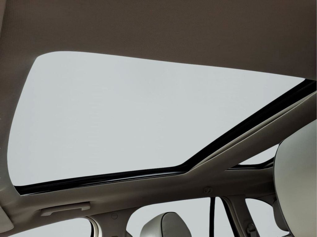 2013 Lincoln MKX Base