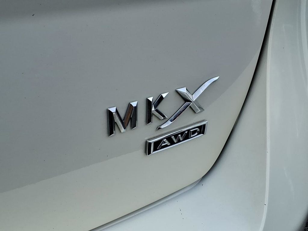 2013 Lincoln MKX Base