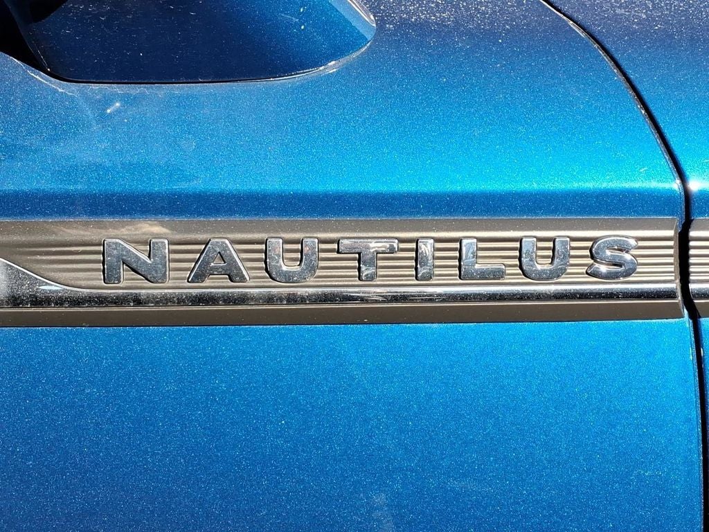 2020 Lincoln Nautilus Reserve