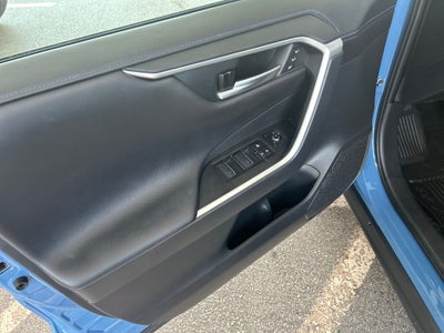 2025 Toyota RAV4 Hybrid XSE