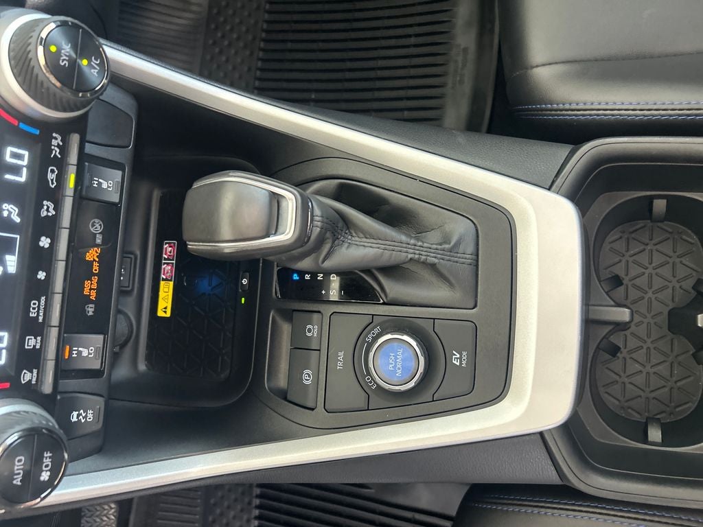 2025 Toyota RAV4 Hybrid XSE