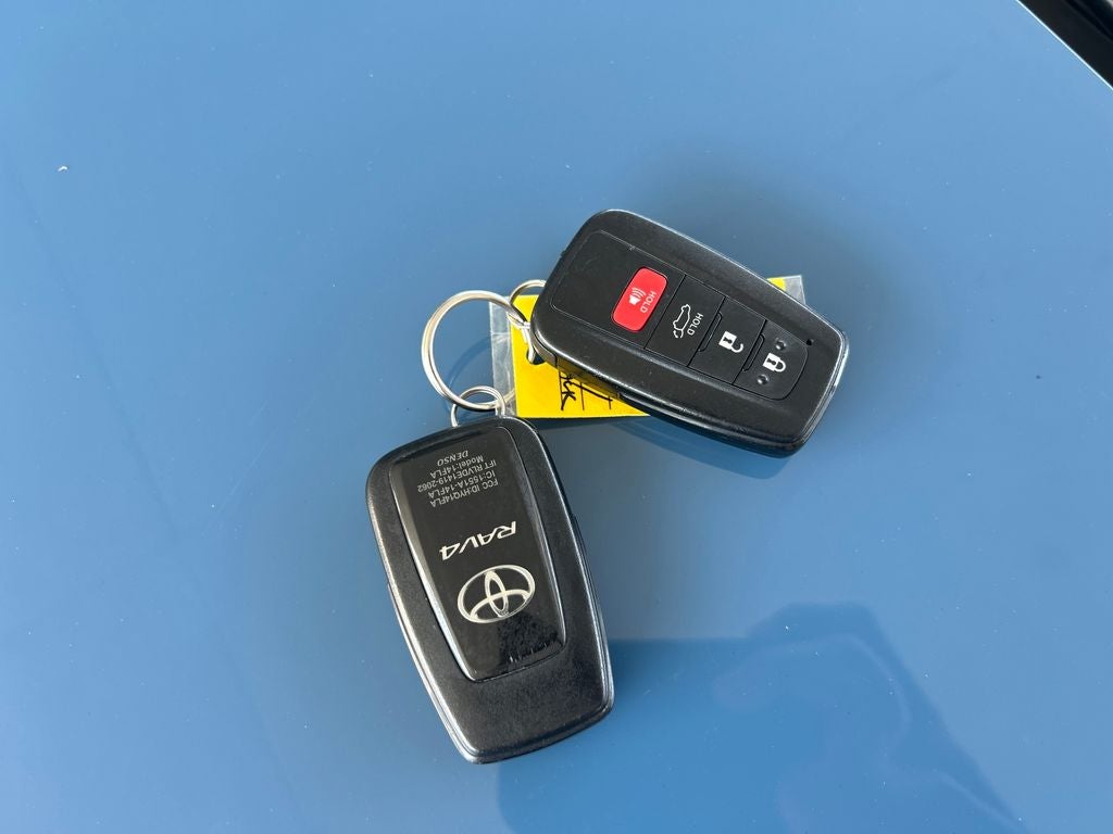 2025 Toyota RAV4 Hybrid XSE