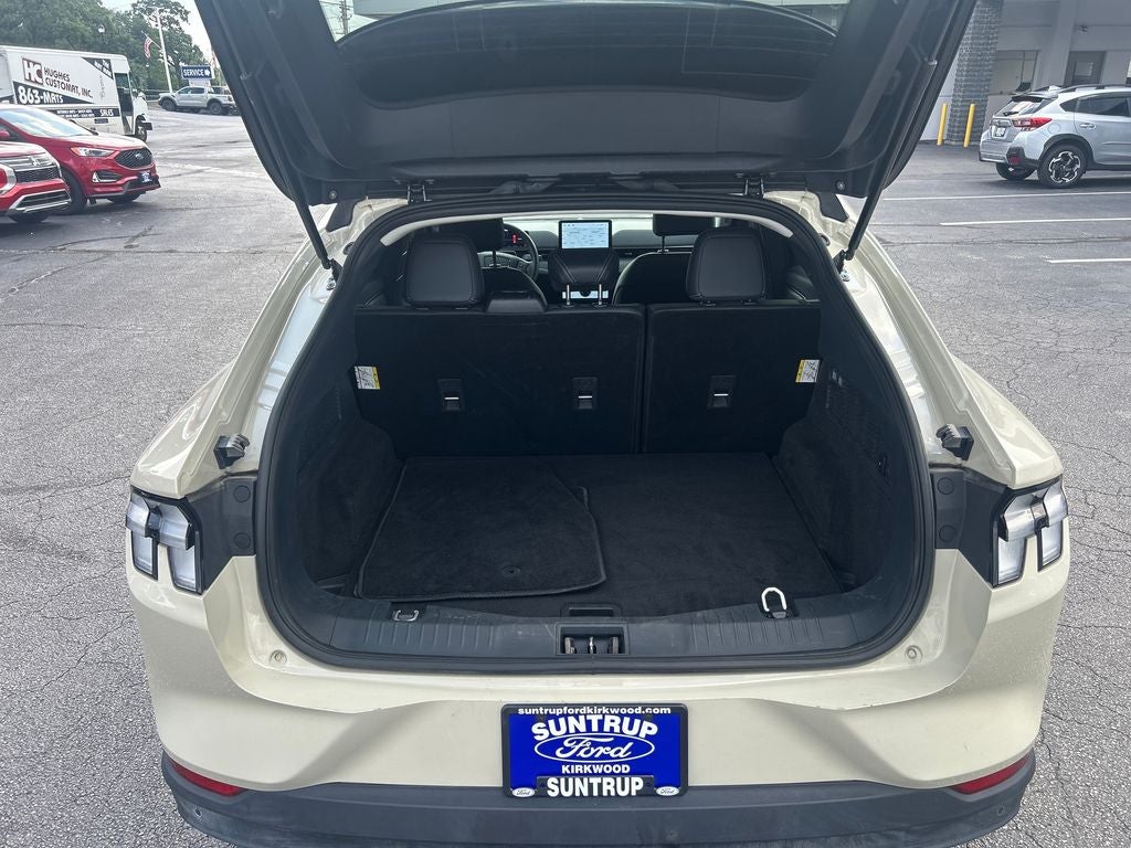 2025 Ford Mustang Mach-E Select