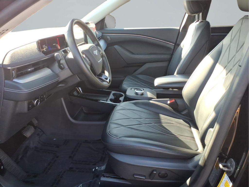 2023 Ford Mustang Mach-E Select