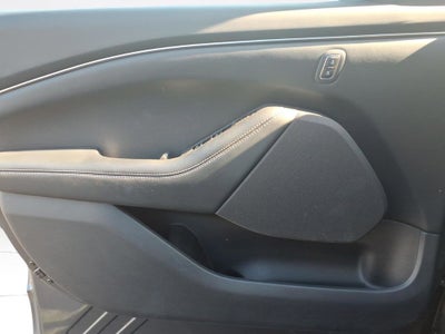 2023 Ford Mustang Mach-E Select