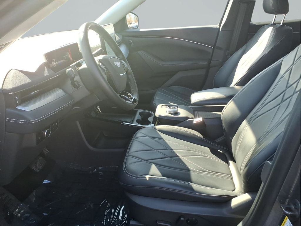 2023 Ford Mustang Mach-E Select