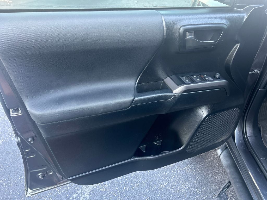 2021 Toyota Tacoma TRD Sport V6