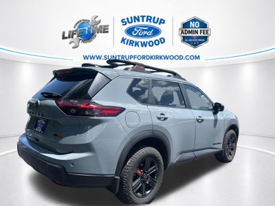 2025 Nissan Rogue Rock Creek