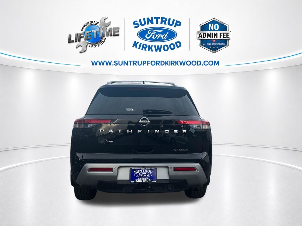 2025 Nissan Pathfinder Platinum