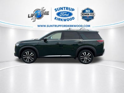 2023 Nissan Pathfinder Platinum
