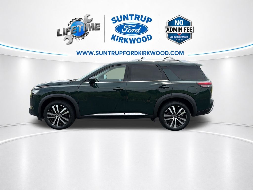 2023 Nissan Pathfinder Platinum