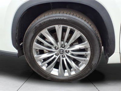 2020 Toyota Highlander Platinum