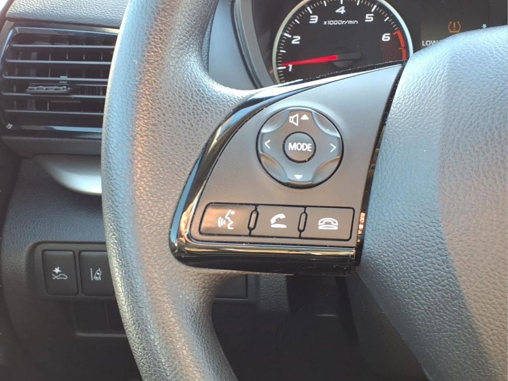 2024 Mitsubishi Eclipse Cross LE