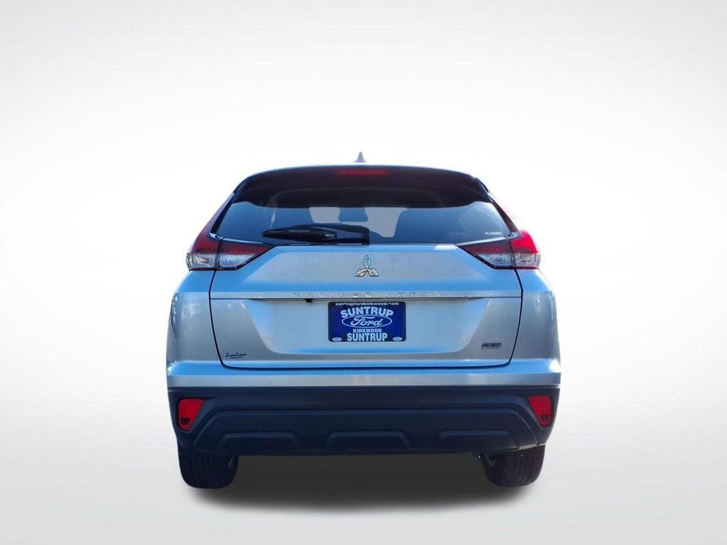 2024 Mitsubishi Eclipse Cross LE