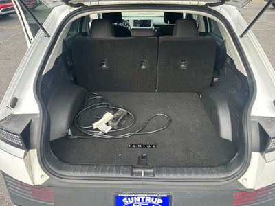 2024 Hyundai IONIQ 5 SE