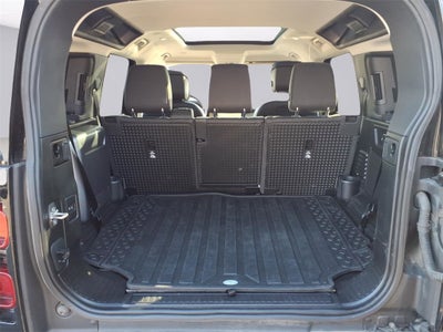 2020 Land Rover Defender 110 SE