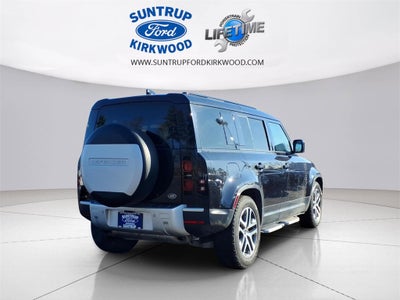 2020 Land Rover Defender 110 SE