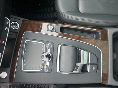 2020 Audi Q5 45 Premium Plus quattro