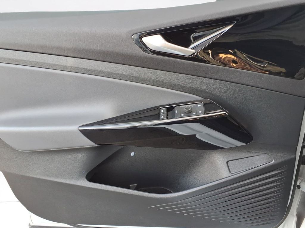 2021 Volkswagen ID.4 Pro