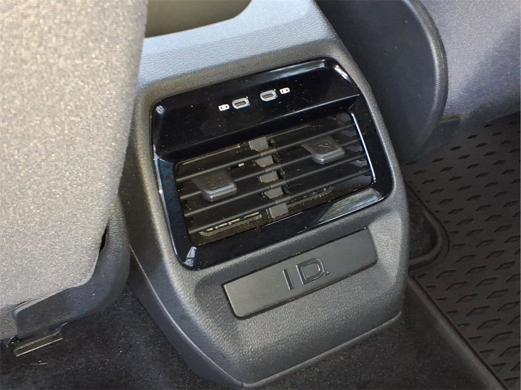 2021 Volkswagen ID.4 Pro