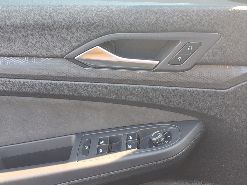 2024 Volkswagen Golf GTI 2.0T S