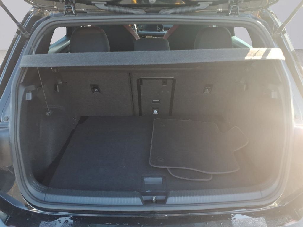 2024 Volkswagen Golf GTI 2.0T S