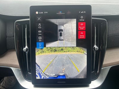 2025 Volvo XC90 B5 Plus 2025.5