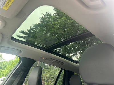 2025 Volvo XC90 B5 Plus 2025.5