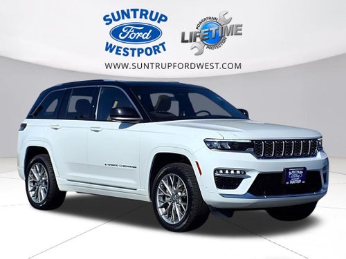 2022 Jeep Grand Cherokee Summit