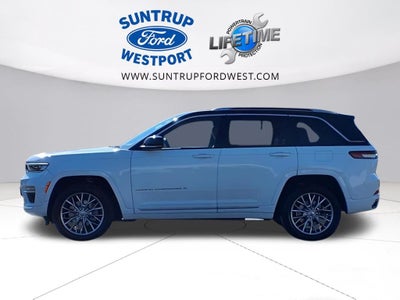 2022 Jeep Grand Cherokee Summit