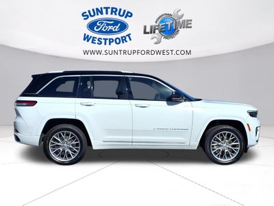 2022 Jeep Grand Cherokee Summit