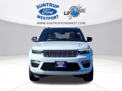 2022 Jeep Grand Cherokee Summit