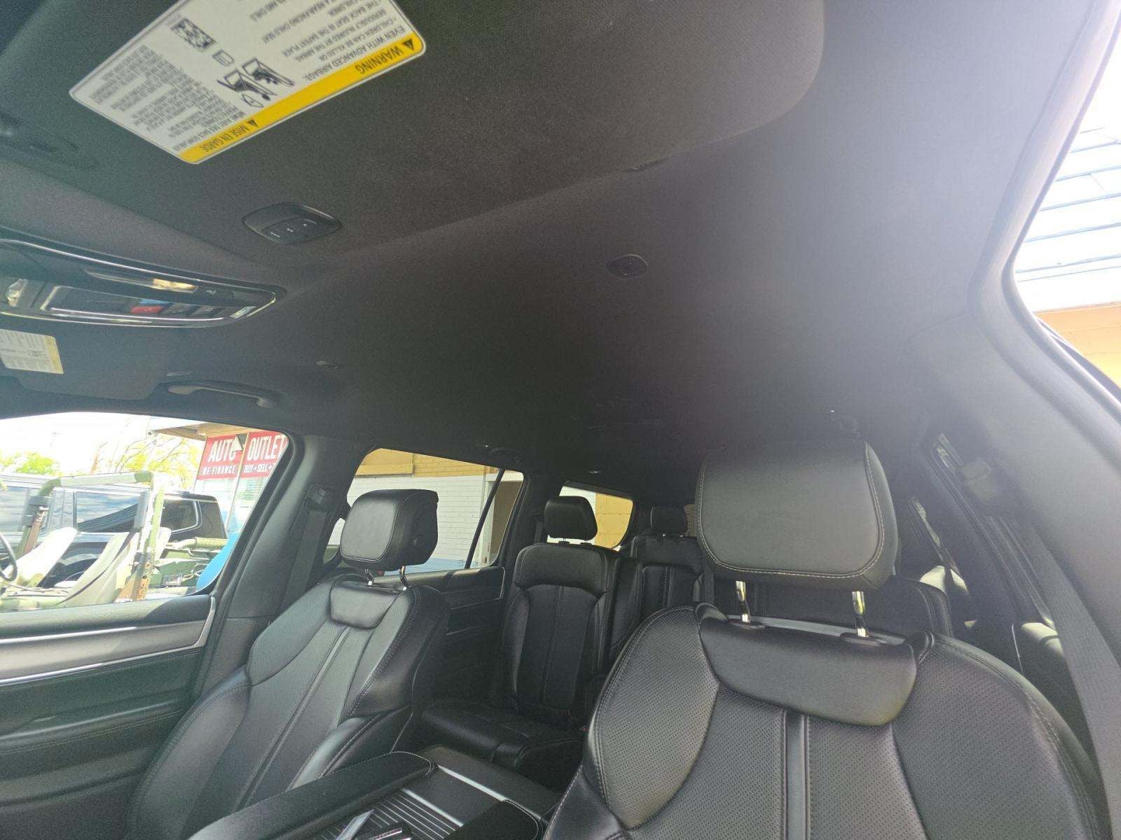 2025 Jeep Wagoneer Series II 4X2