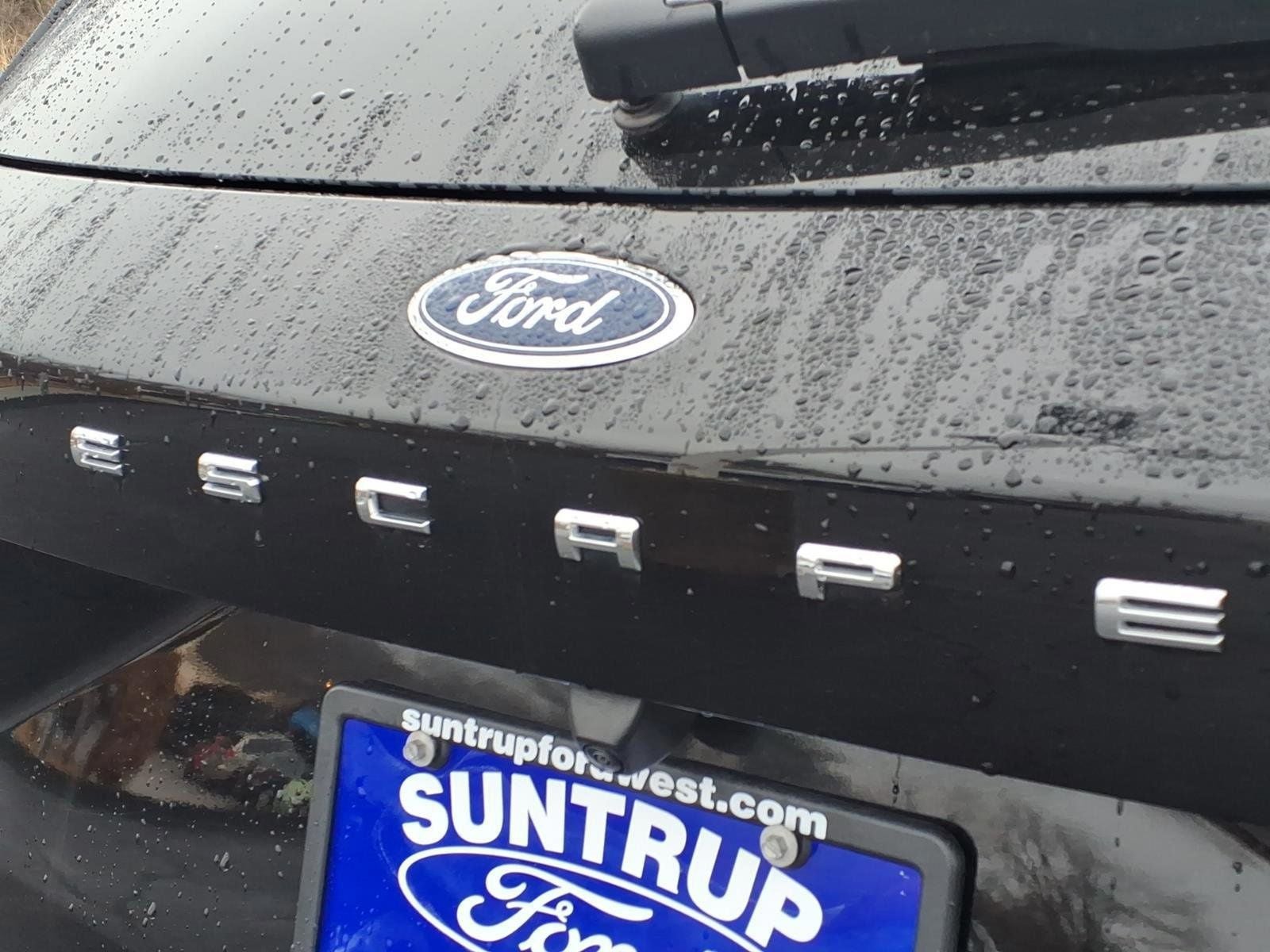 2024 Ford Escape Plug-In Hybrid Base