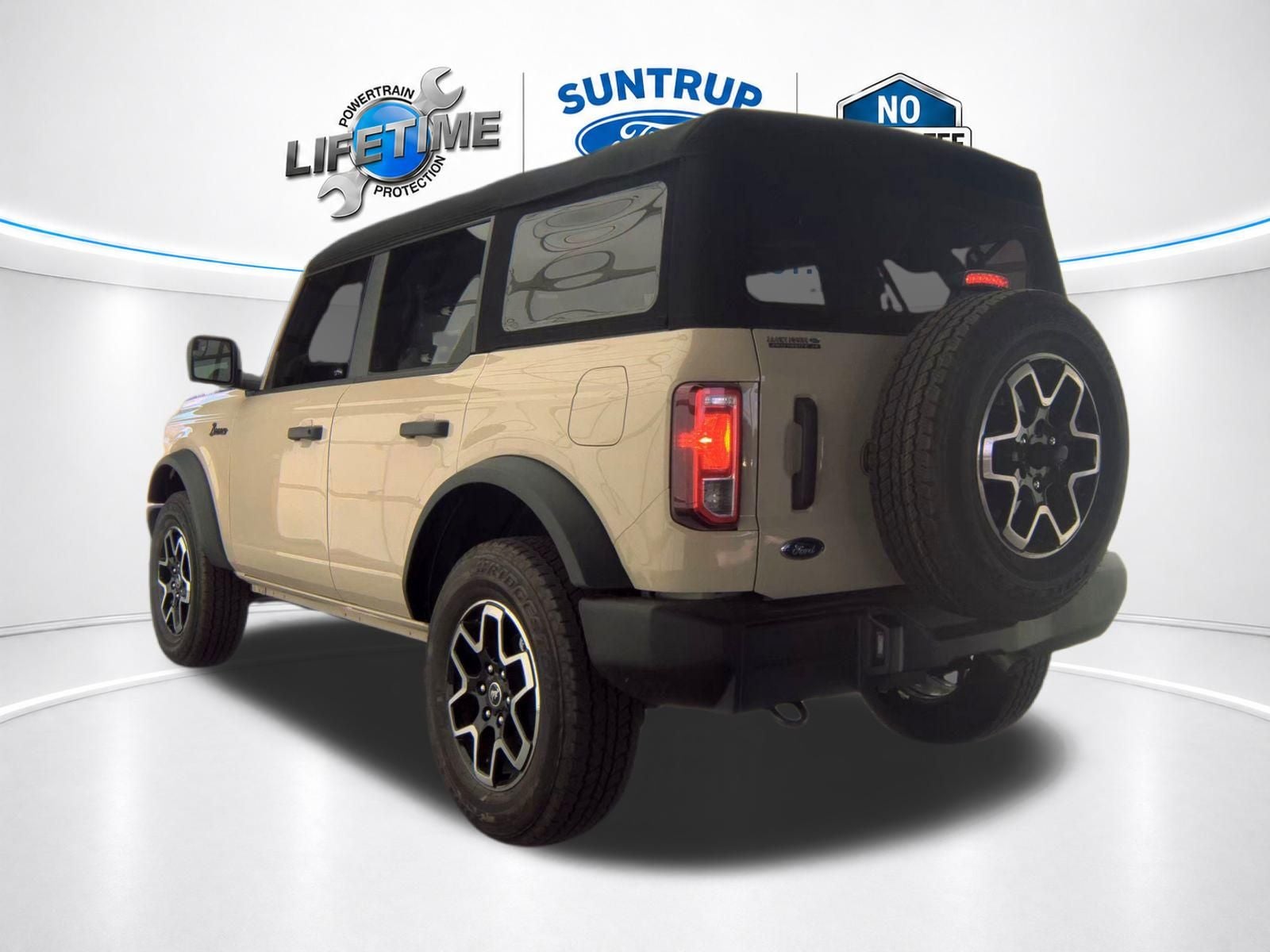 2025 Ford Bronco Base