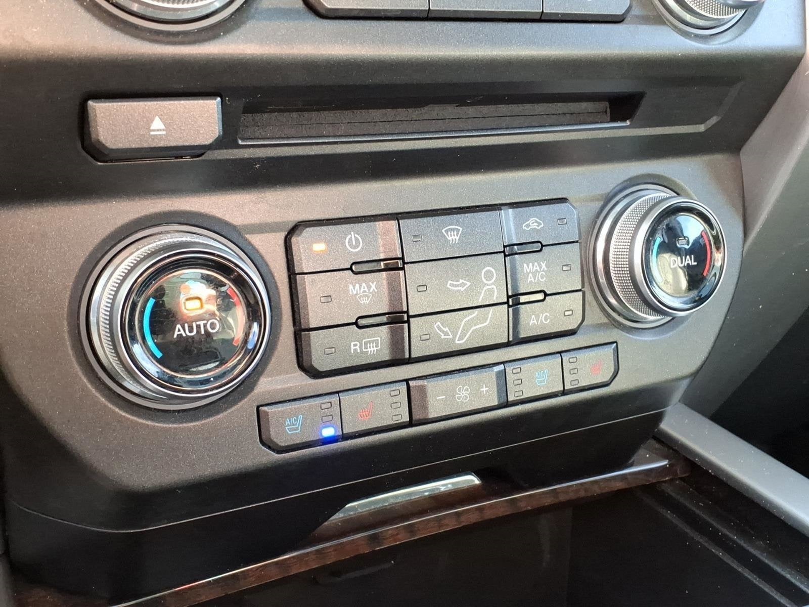 2017 Ford F-250SD Platinum