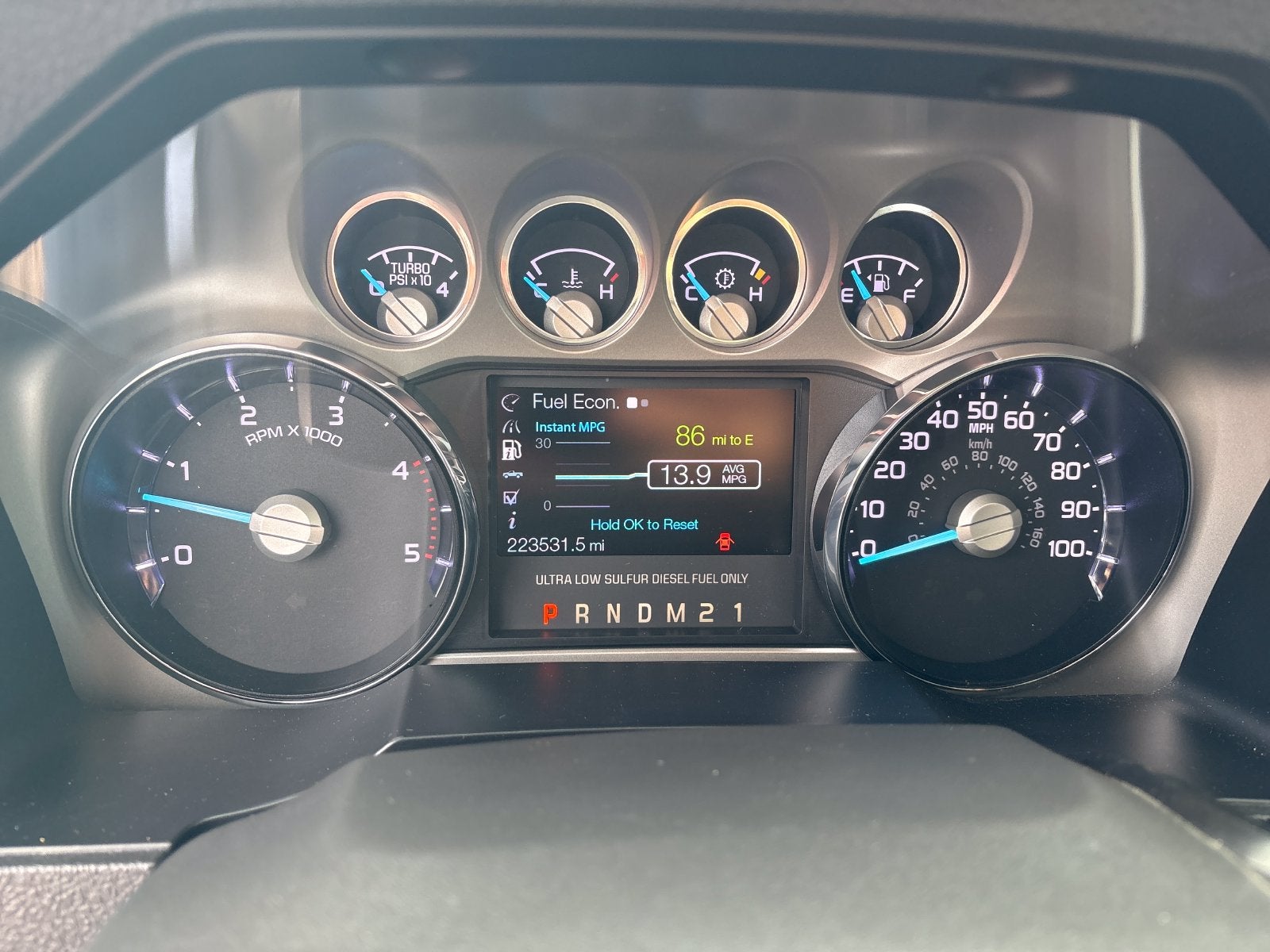 2013 Ford F-350SD Lariat DRW