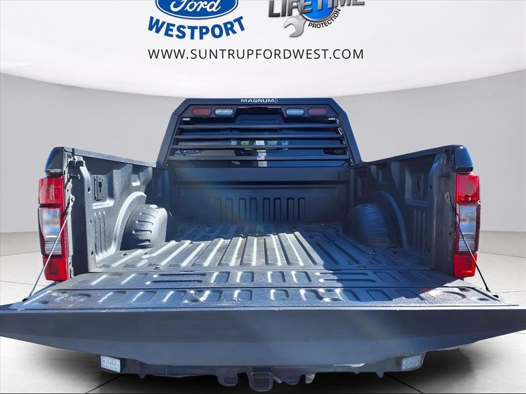 2022 Ford F-350SD Lariat