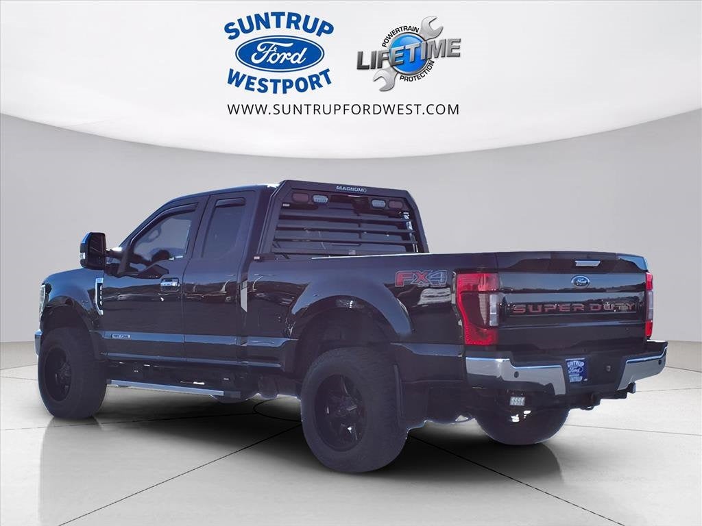 2022 Ford F-350SD Lariat