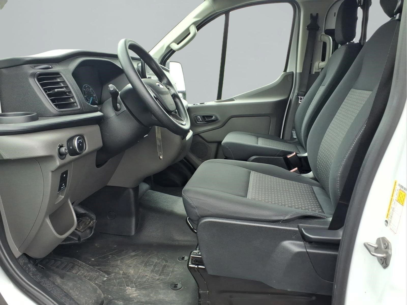 2025 Ford Transit-250 Base