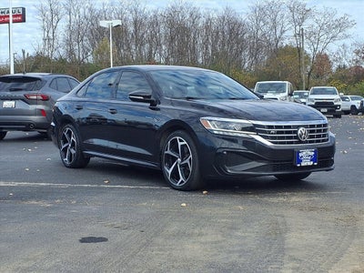 2021 Volkswagen Passat 2.0T R-Line